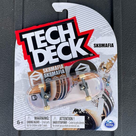 Tech Deck ~ SK8MAFIA Ultra Rare FingerBoard ~ Toronto CN Tower TJ NEW - Picture 1 of 2